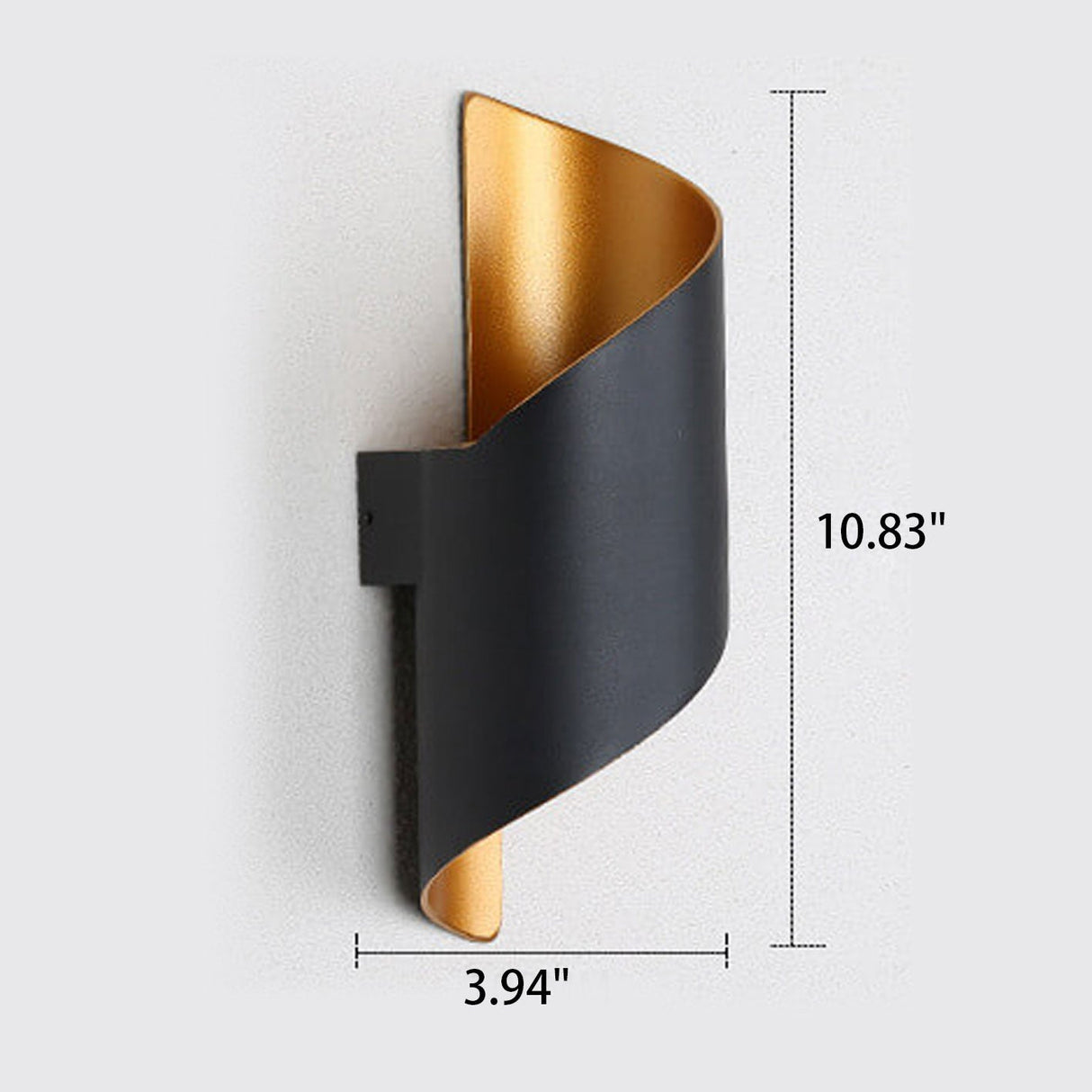 Sleek Modern Outdoor Aluminum LED Wall Sconce with Curved Column - Waterproof