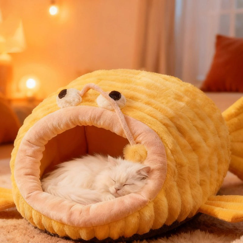 Contemporary Lantern-Fish Crystal Velvet Cat & Dog Bed with Plush PP Cotton Cushion for the Bedroom