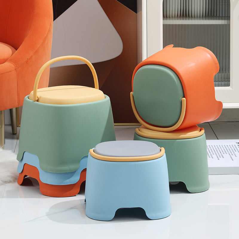 Modern Cylindrical PP Kids' Low Stool - Portable, Backless & Armless, Ideal for Living Room