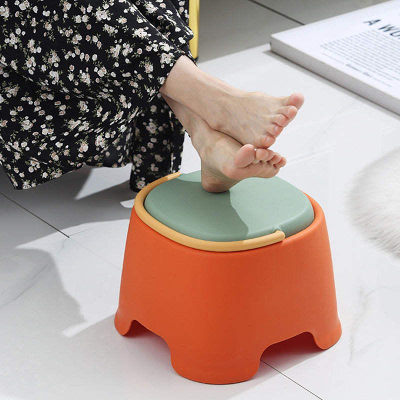 Modern Cylindrical PP Kids' Low Stool - Portable, Backless & Armless, Ideal for Living Room