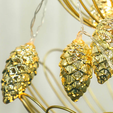 Contemporary Pine Cone LED String Lights – USB/Battery Powered, PE Material, Ideal for Entertainment Room