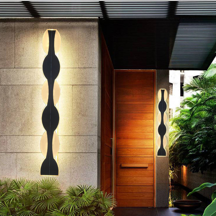 Sleek Modern Solar-Powered Wave LED Wall Sconce – Waterproof Aluminum & Acrylic Strip Lamp for Outdoor Patio