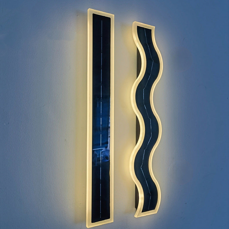 Sleek Modern Solar-Powered Wave LED Wall Sconce – Waterproof Aluminum & Acrylic Strip Lamp for Outdoor Patio