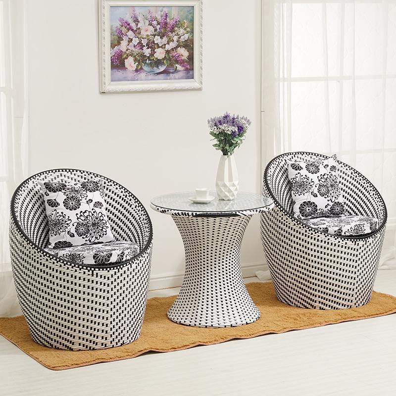 Modern Minimalist Curved Iron Patio Dining Set with PE Rattan and Tempered Glass – Outdoor 1-Tier Design