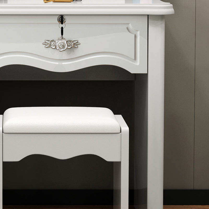 Contemporary Luxury Glass-Top MDF Vanity Table with 5 Drawers – Rectangular Makeup Vanity for Bedroom
