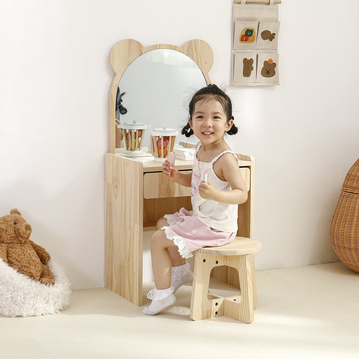 Modern Rectangular Pine Solid Wood Kids Desk & Chair Set with 1-Drawer - Sleek Bedroom Furniture
