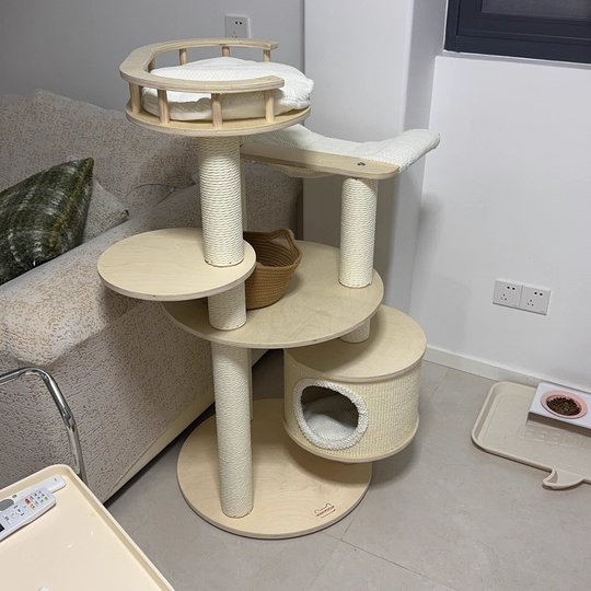 Contemporary Scandinavian Round 5-Tier Cat Tree with Multi-Layer Solid Wood Panels, Particleboard & Fiberboard, Velvet Fabric, Paper Rope & Paper Tube – Living Room