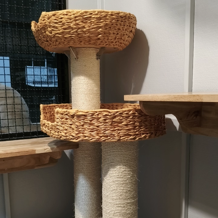 Traditional Farmhouse Round 3-Tier Cat Tree — Solid Wood Panels, PE Faux Rattan, Kraft Paper Rope, Velvet Fabric & Sisal, Multi-Layer Living Room Cat Furniture