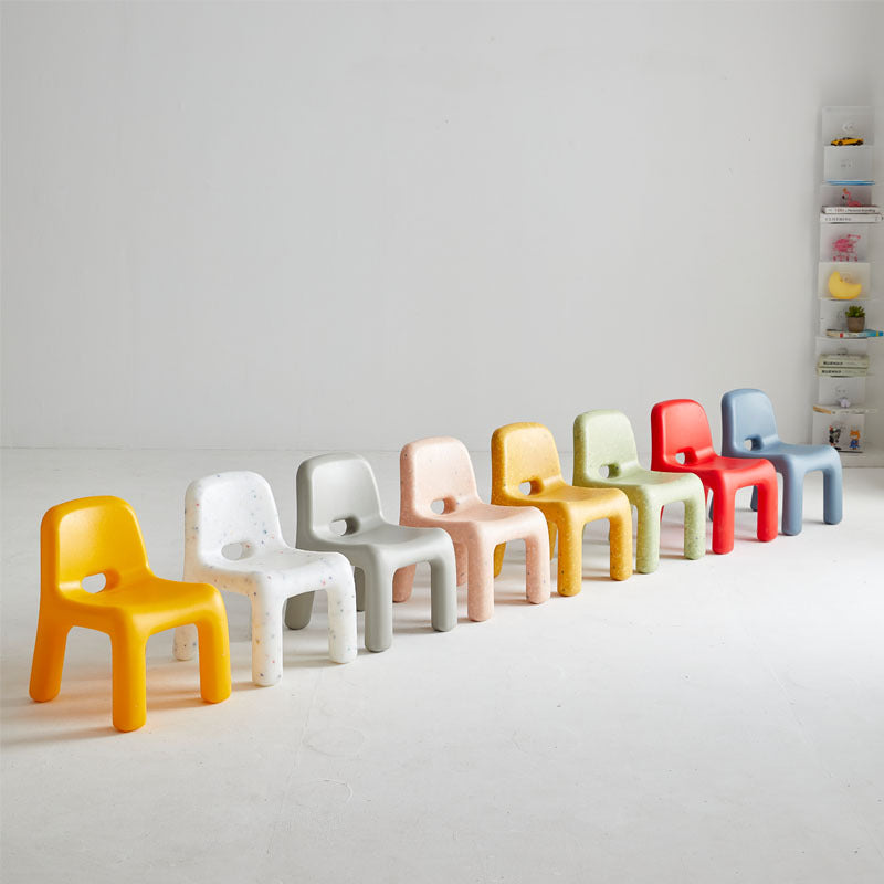 Contemporary Nordic PE Oval Kids Desk & Chair Set – Colorful, Safe & Durable for Living Room & Study