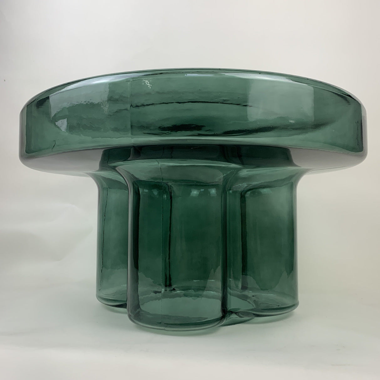 Sleek Contemporary Scandinavian Round Glass Coffee Table for Living Room