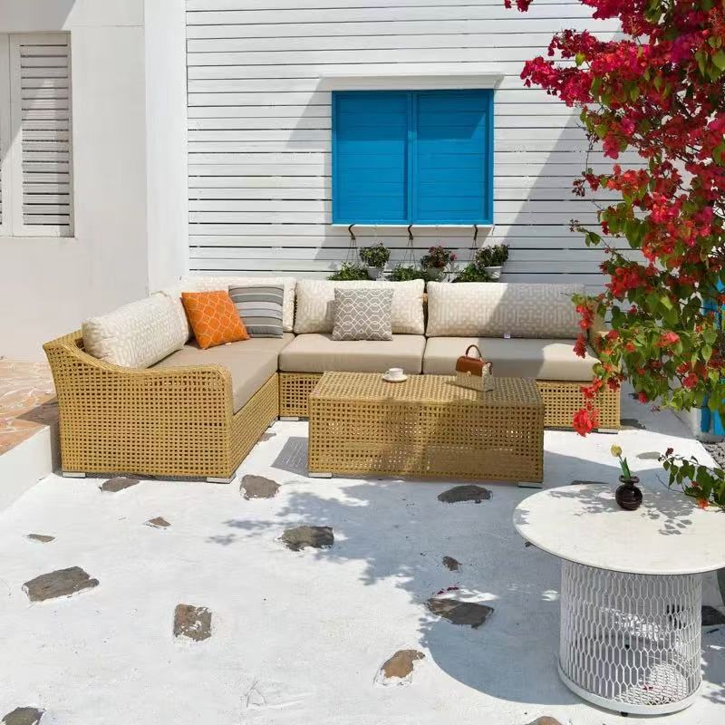 Rustic PE Rattan Weave Outdoor Coffee Table – 1-Tier Waterproof Design, Perfect for Patio & Garden
