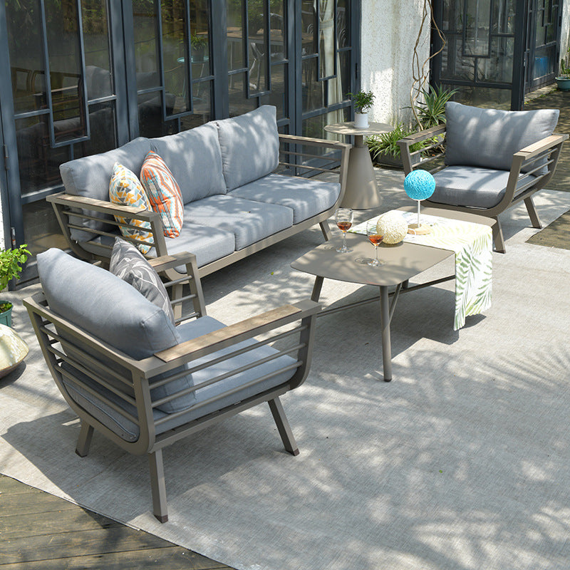 Industrial Rectangular Outdoor Coffee Table with Rounded Edges – Sturdy 4-Leg Aluminum Frame for Patio & Garden