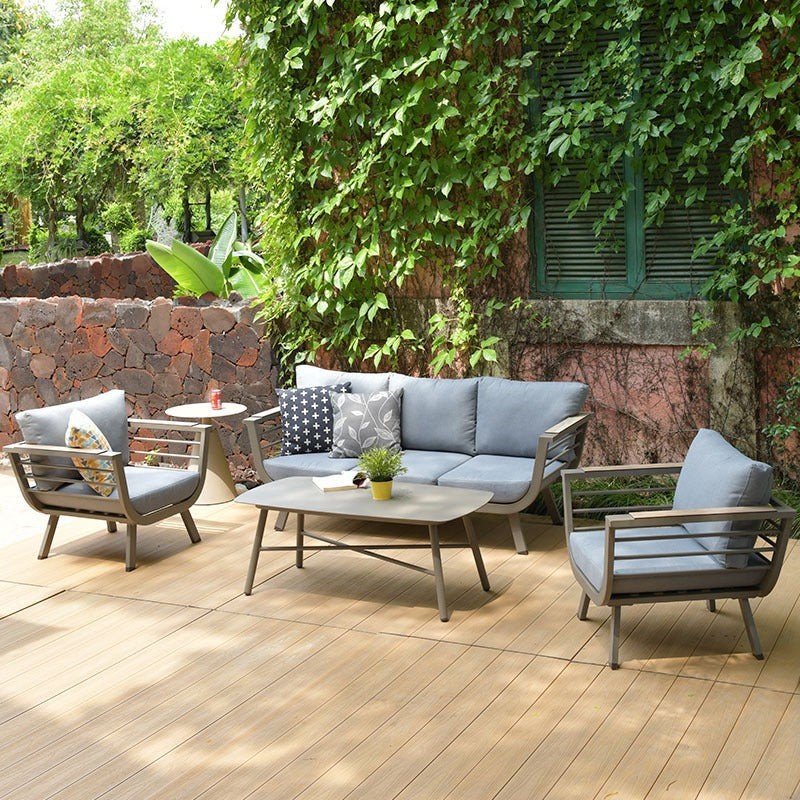 Industrial Rectangular Outdoor Coffee Table with Rounded Edges – Sturdy 4-Leg Aluminum Frame for Patio & Garden