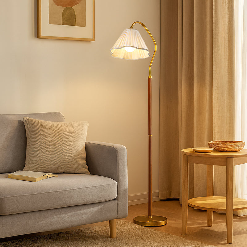 Japanese Vintage Flower Floor Lamp - Solid Wood & Iron with Fabric Shade, 1-Light Standing Lamp