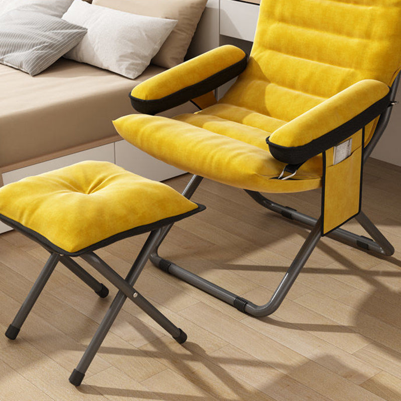 Modern Scandinavian Iron Frame Recliner - Upholstered, Curved Rectangular Backrest with Foldable Armrests for Living Room