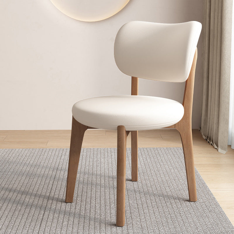 Contemporary Scandinavian Oak Dining Chair with Faux Leather Upholstery and Round-Curved Backrest – Ideal for Dining Rooms