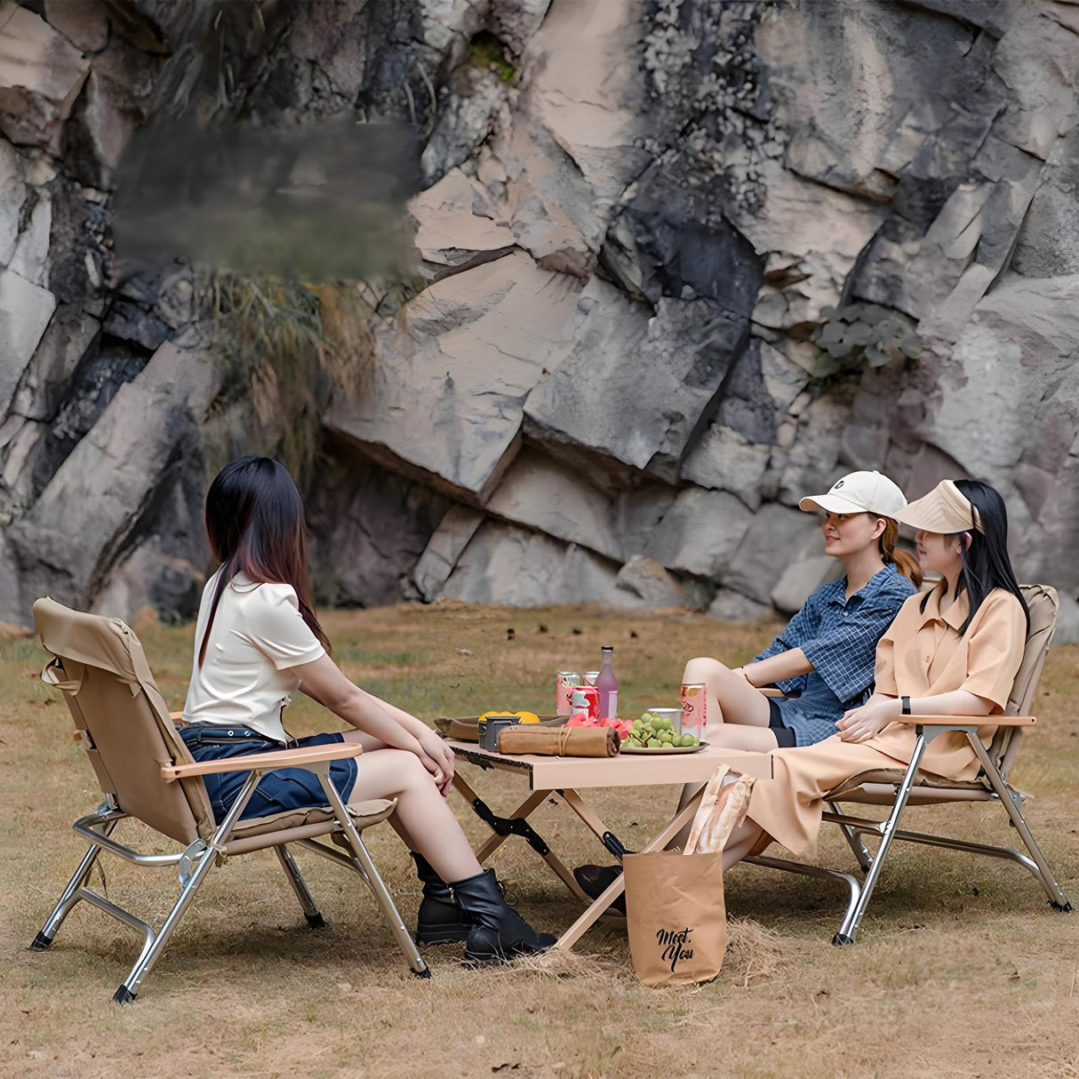 Modern Minimalist Rectangle Aluminum Outdoor Folding Chair with Oxford & Textilene Fabric, PVC Pearl Cotton Padding, Backrest & Armrests – Ideal for Garden & Camping