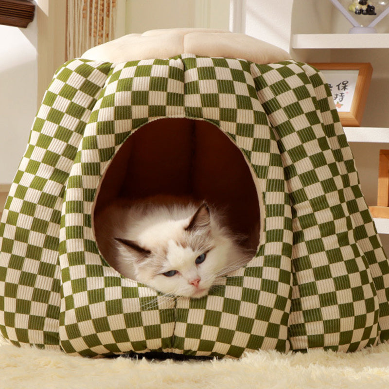 Contemporary Nordic Pineapple Crystal Flannelette PP Cotton Washable Dog & Cat Bed – One-Hole Entrance, Living Room Ready