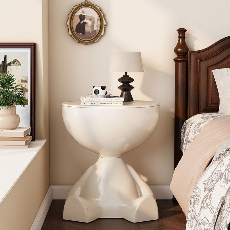 Contemporary Bear-Shaped Round Plastic Side Table for Living Room