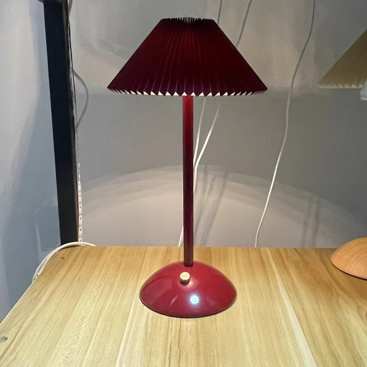 Modern Scandinavian Rechargeable Table Lamp – Iron Frame, Pleated Conical Fabric Shade, 1-Light, Perfect for Bedside