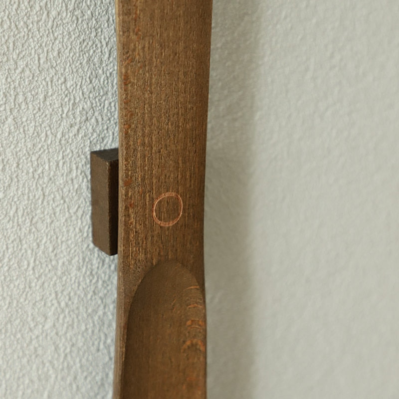 Wooden Long-Handle Magnetic Shoehorn for Effortless On and Off