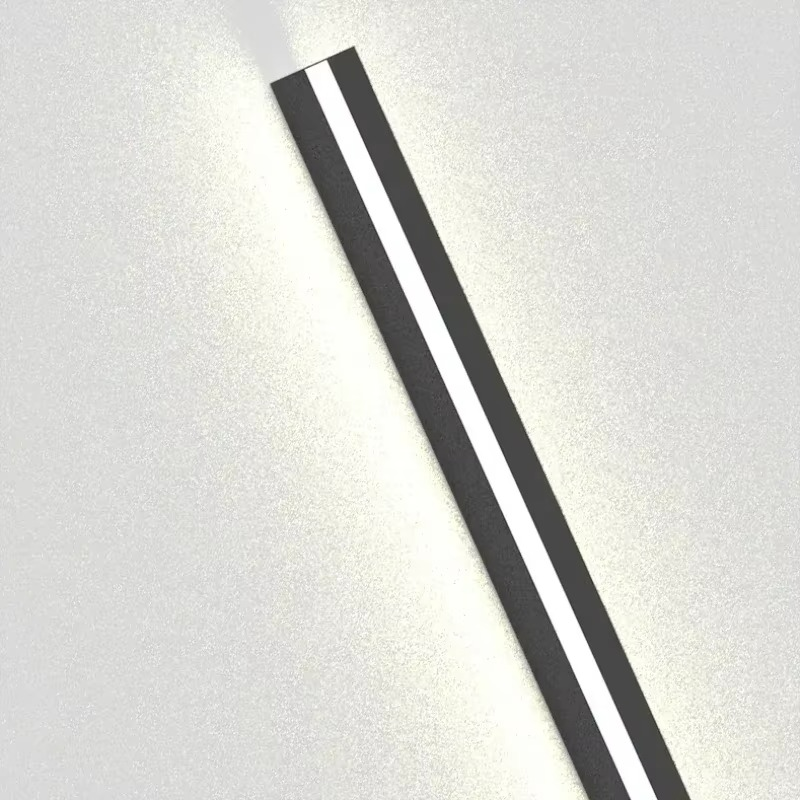 Nordic Aluminium LED Light Bar Wall Lamp - Sleek, Modern Illumination