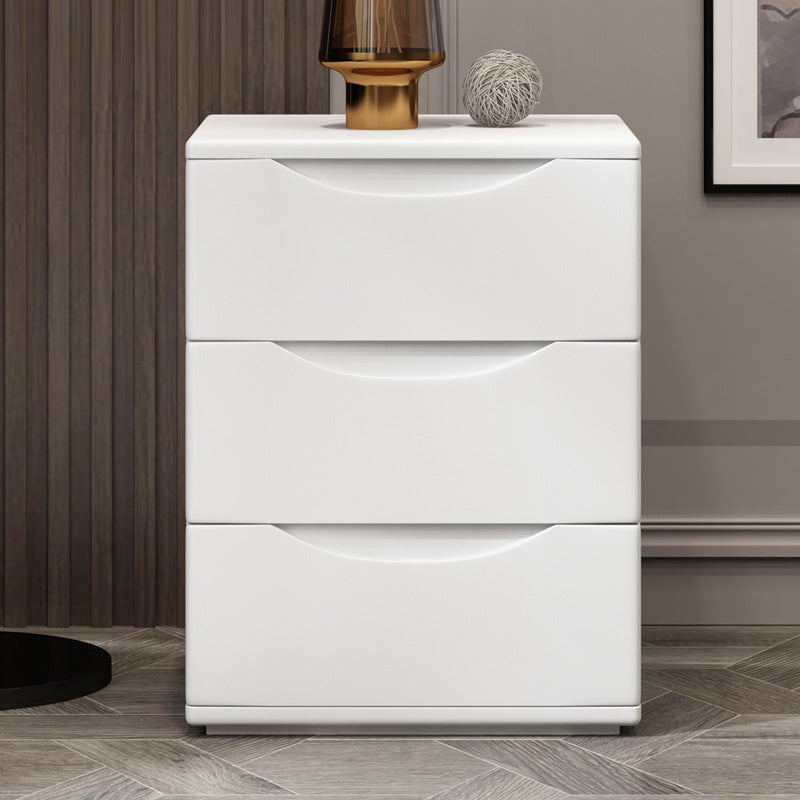 Traditional Japanese-Style Rectangular Nightstand with Rubber Wood & Metal – 2/3-Drawer Bedside Table