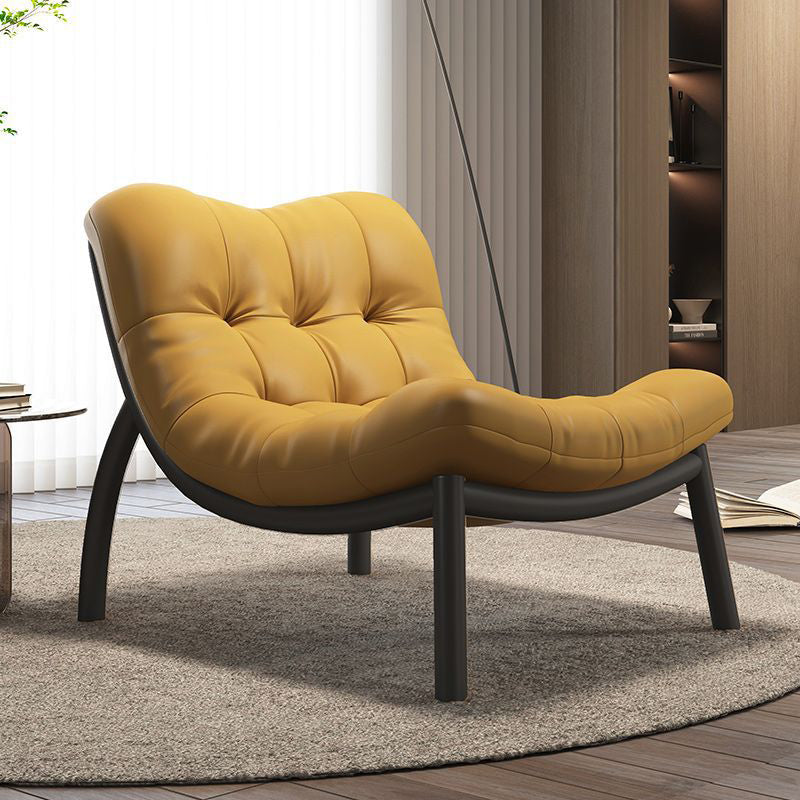 Chic Contemporary Scandinavian Rectangular Sofa - Upholstered in Faux Nappa Leather with a Carbon Steel Frame for Modern Living Rooms