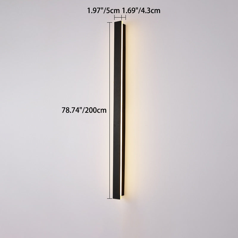 Modern Minimalist Long Rectangular LED Wall Sconce in Aluminum and Acrylic – Outdoor Garden Lighting
