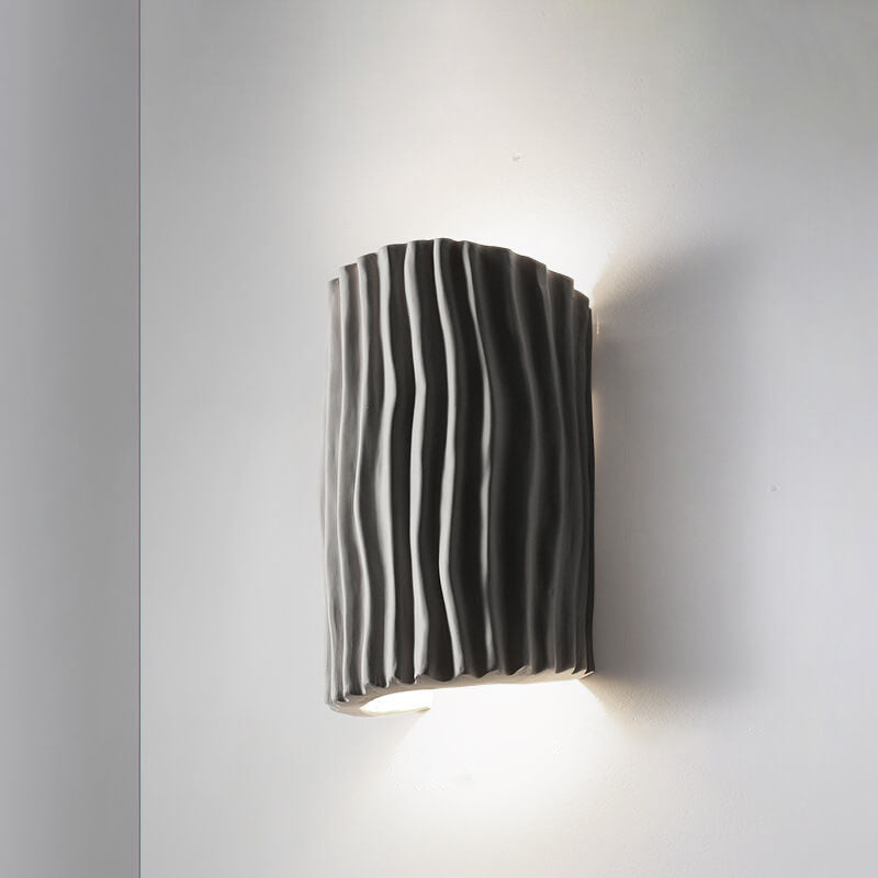 Nordic-Inspired Resin-Striped Half-Cylinder 2-Light Wall Sconce Lamp