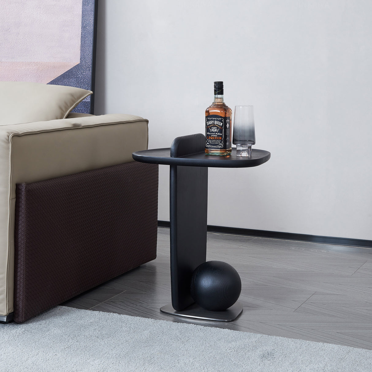 Sculptural Solid Wood Ball End Table - Art Deco Style, Versatile Corner Accent for Living Room