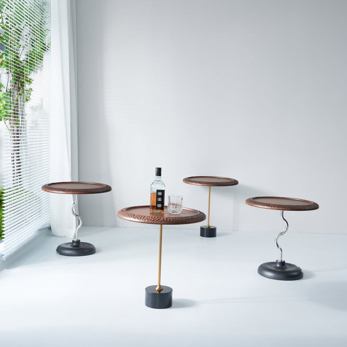 Hammered Edge Round Solid Wood End Table with Natural Marble Top - Vintage Artistic Living Room Side Table