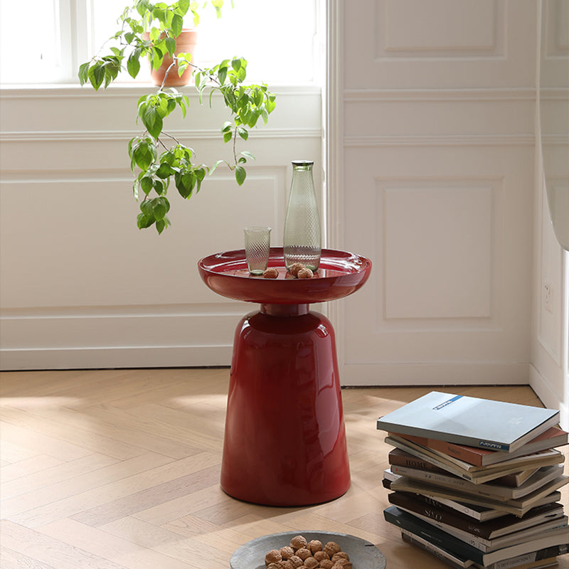 Sculptural Round Fiberglass End Table – Glossy Red, Scandinavian-Style Living Room Accent