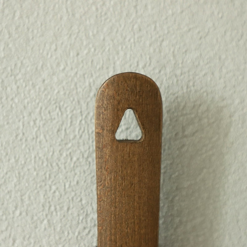 Wooden Long-Handle Magnetic Shoehorn for Effortless On and Off