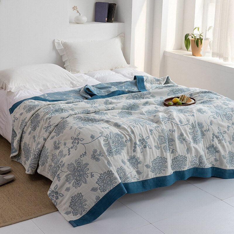 Japanese Soft Throw Blanket — Plush Cozy Comfort for Your Home