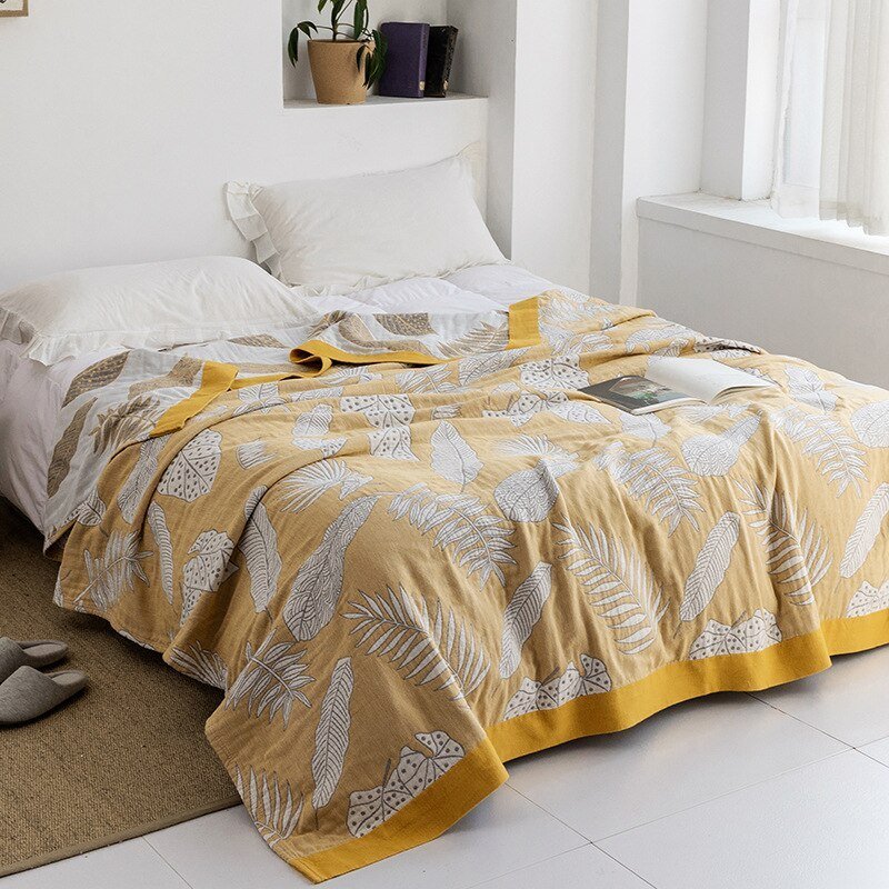 Japanese Soft Throw Blanket — Plush Cozy Comfort for Your Home