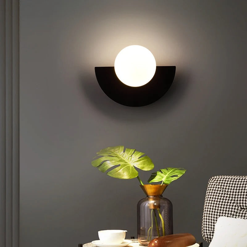 Nordic-Inspired Minimalist Semicircle Wall Lamp